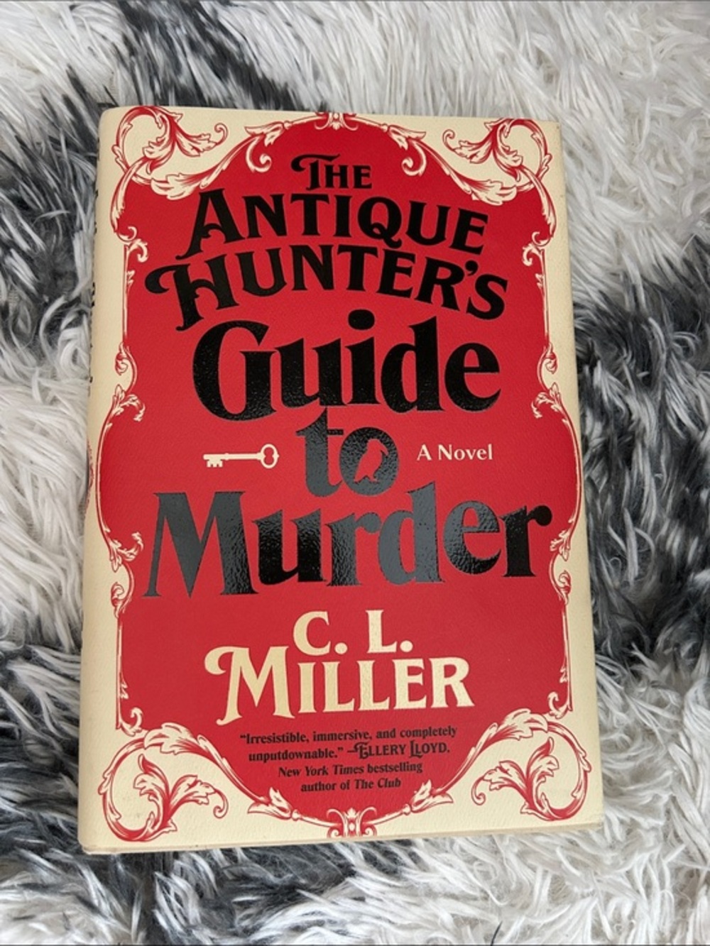 The Antique Hunter’s Guide to Murder